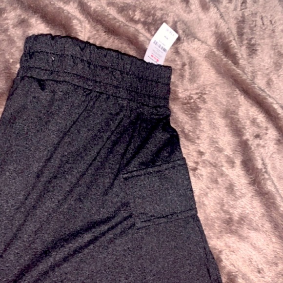 Shorts - Picture 1 of 2